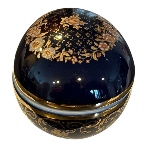 LIMOGES CASTEL‎ Cobalt Blue Easter Egg Trinket Box  22 k Gold - Picture 2 of 14
